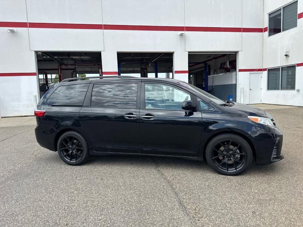 used 2020 Toyota Sienna car, priced at $31,216