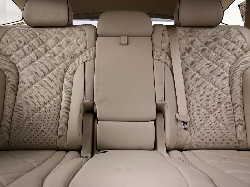 new 2025 Genesis GV80 car, priced at $78,790