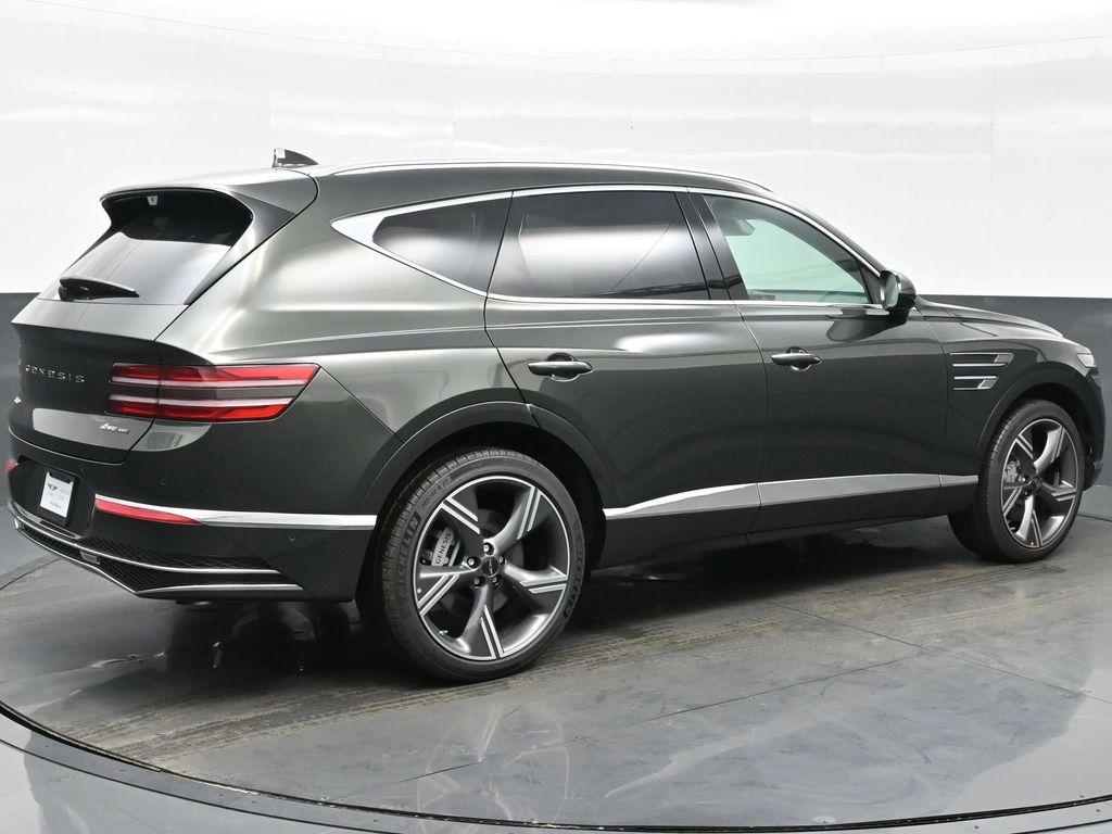 new 2025 Genesis GV80 car, priced at $78,301