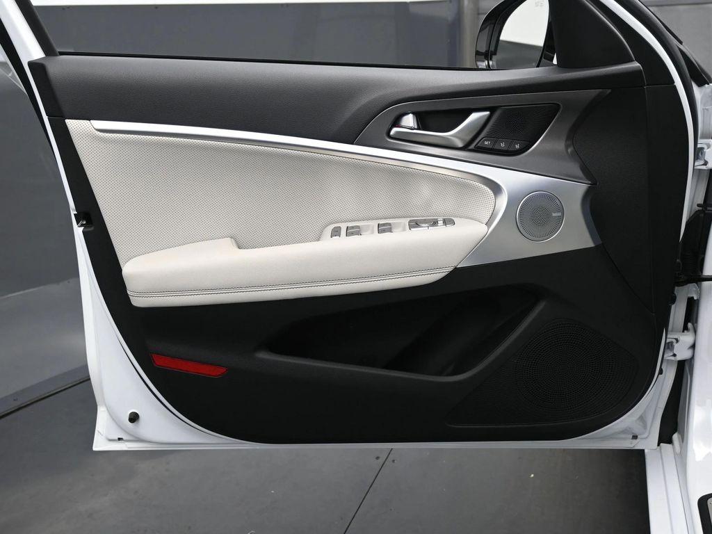 used 2025 Genesis G70 car, priced at $42,499