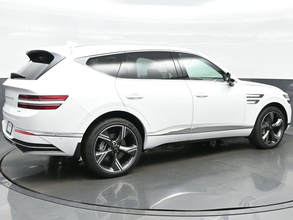new 2025 Genesis GV80 car, priced at $69,891