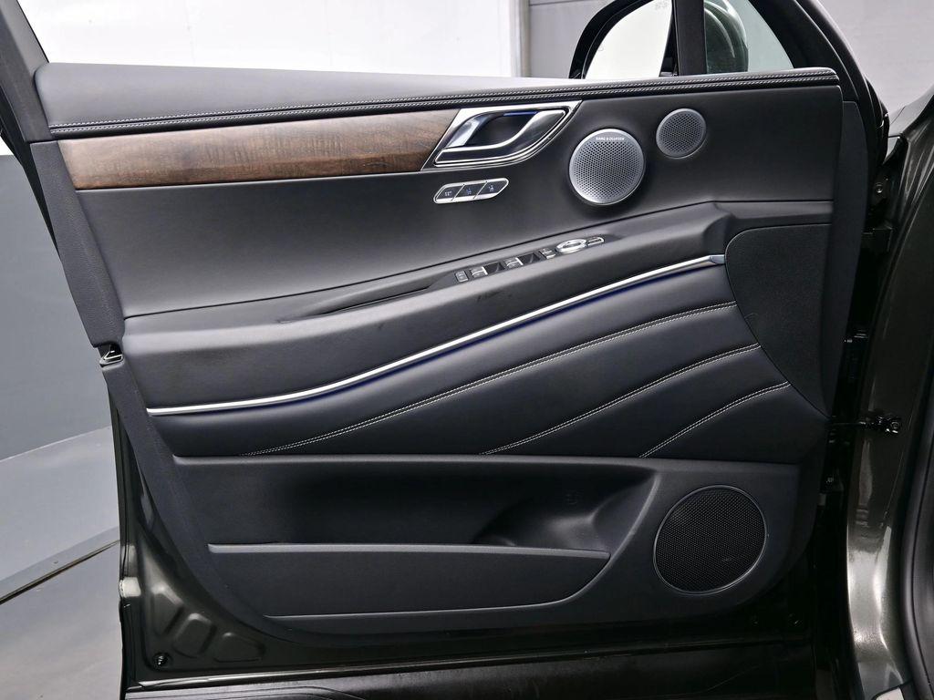 used 2025 Genesis GV80 car, priced at $64,327