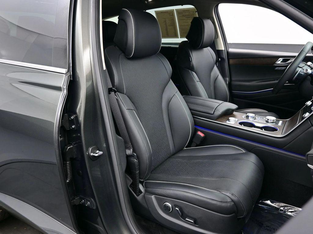 used 2025 Genesis GV80 car, priced at $64,327