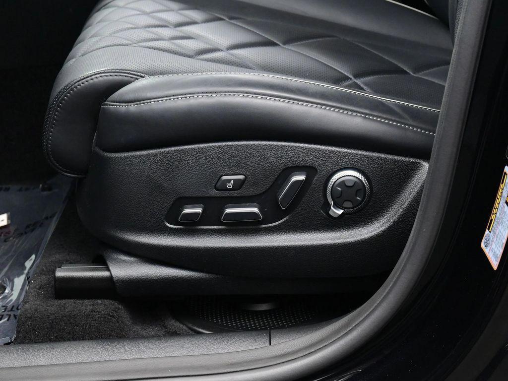 used 2025 Genesis GV80 car, priced at $69,296