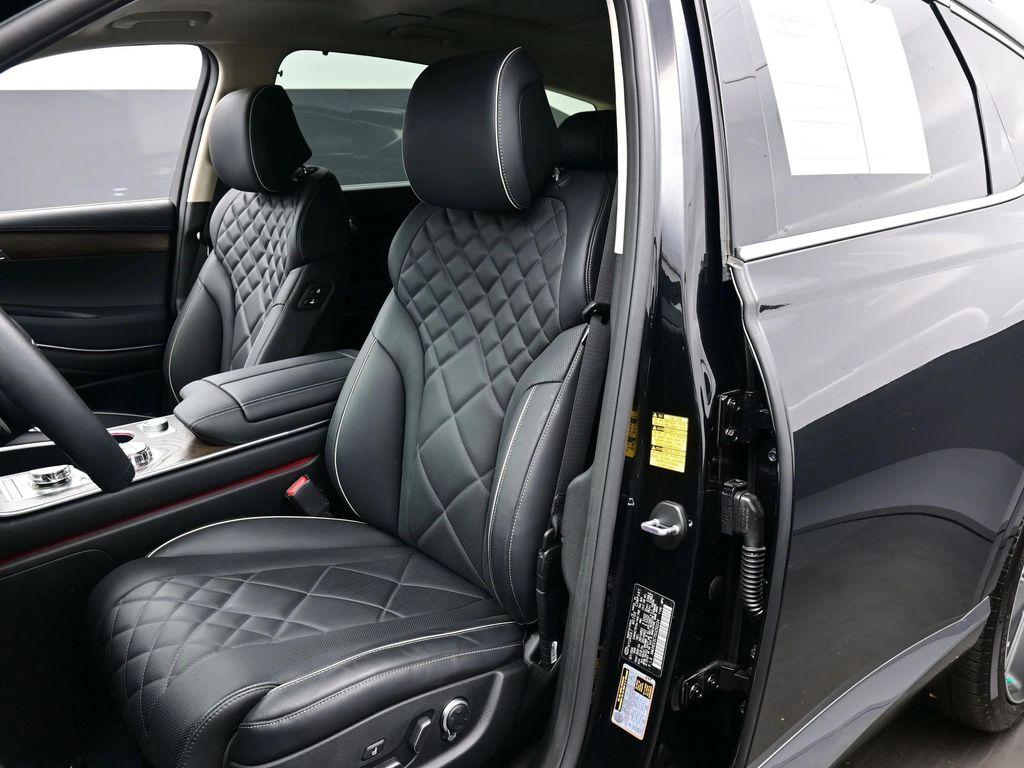 used 2025 Genesis GV80 car, priced at $69,296