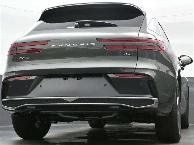new 2026 Genesis GV70 car