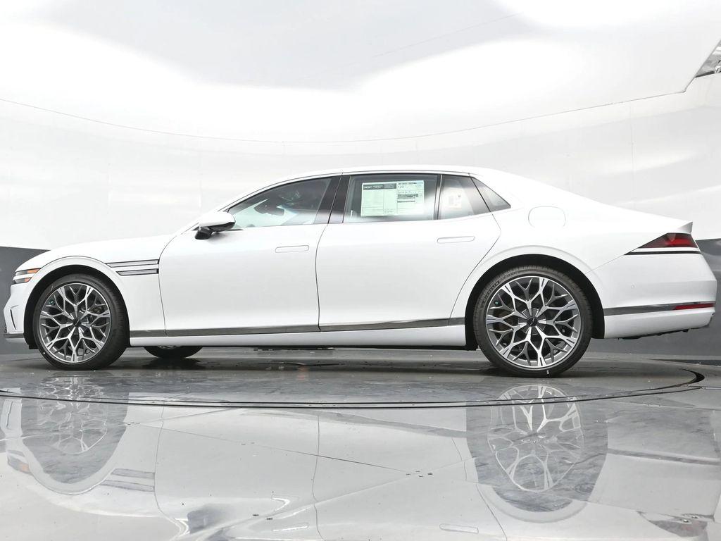 new 2026 Genesis G90 car, priced at $105,145
