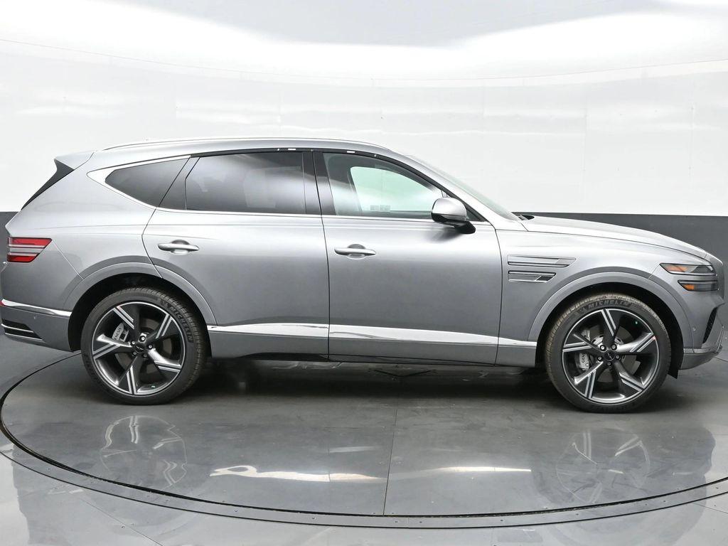 new 2025 Genesis GV80 car, priced at $70,452