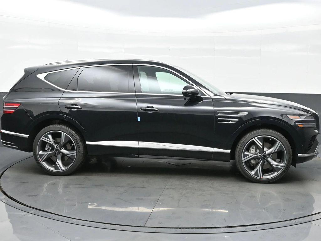 new 2025 Genesis GV80 car, priced at $78,947
