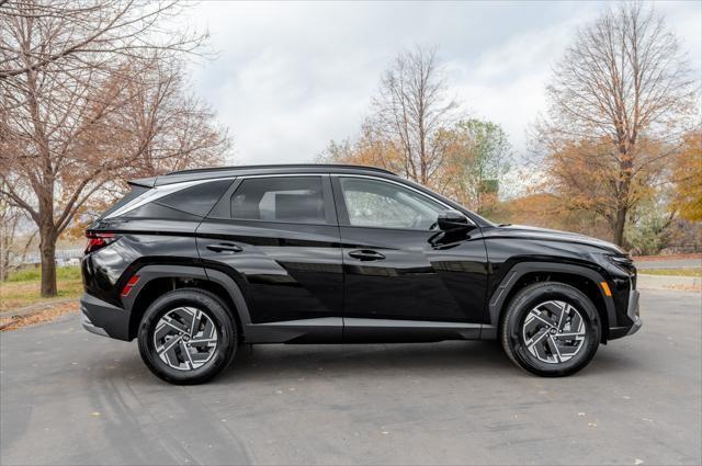 new 2025 Hyundai Tucson Hybrid car, priced at $34,510