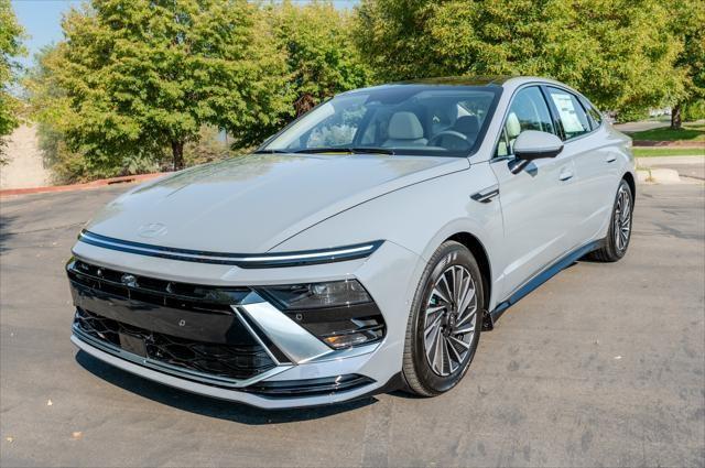 new 2025 Hyundai Sonata Hybrid car, priced at $39,150