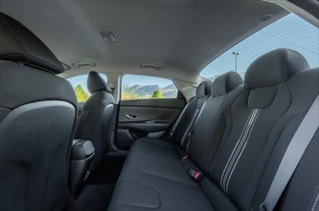 new 2025 Hyundai ELANTRA HEV car, priced at $27,890