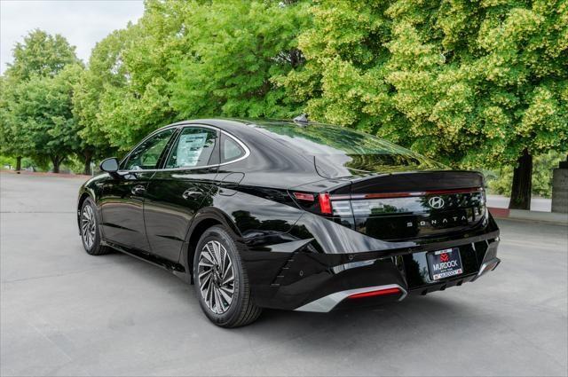 new 2025 Hyundai Sonata Hybrid car, priced at $39,160