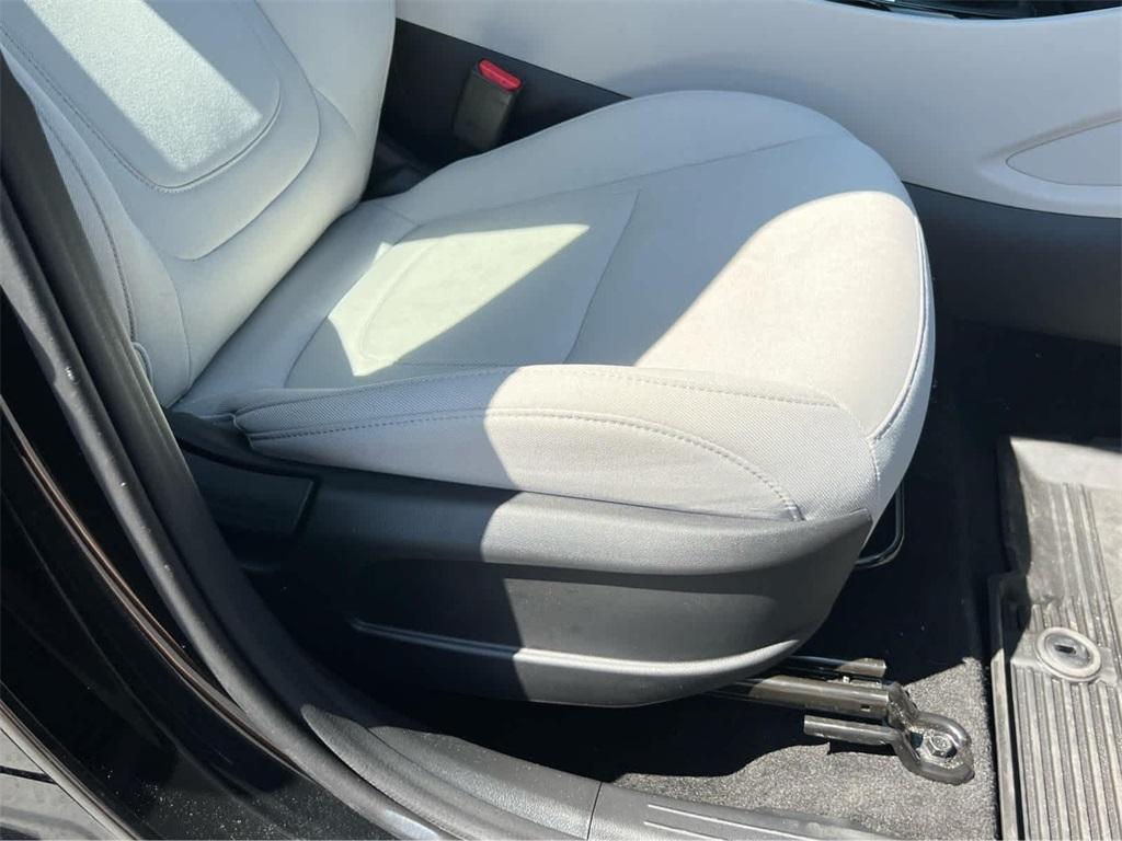 new 2025 Hyundai Tucson car, priced at $28,500