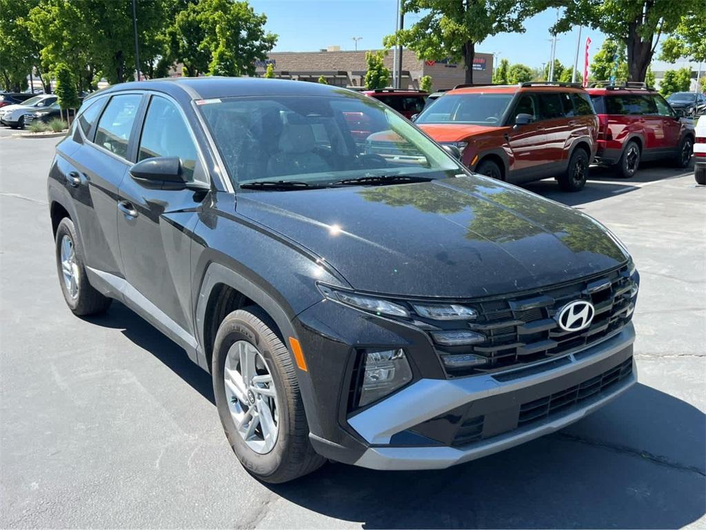 new 2025 Hyundai Tucson car, priced at $28,500