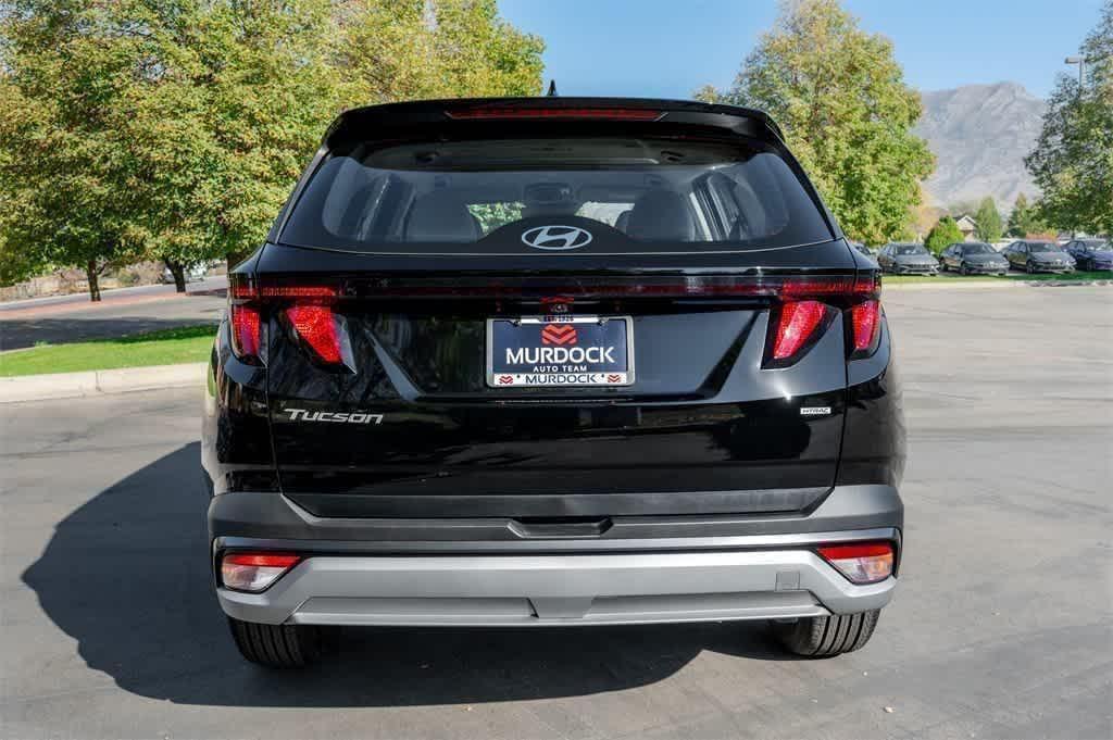 new 2025 Hyundai Tucson car, priced at $28,500