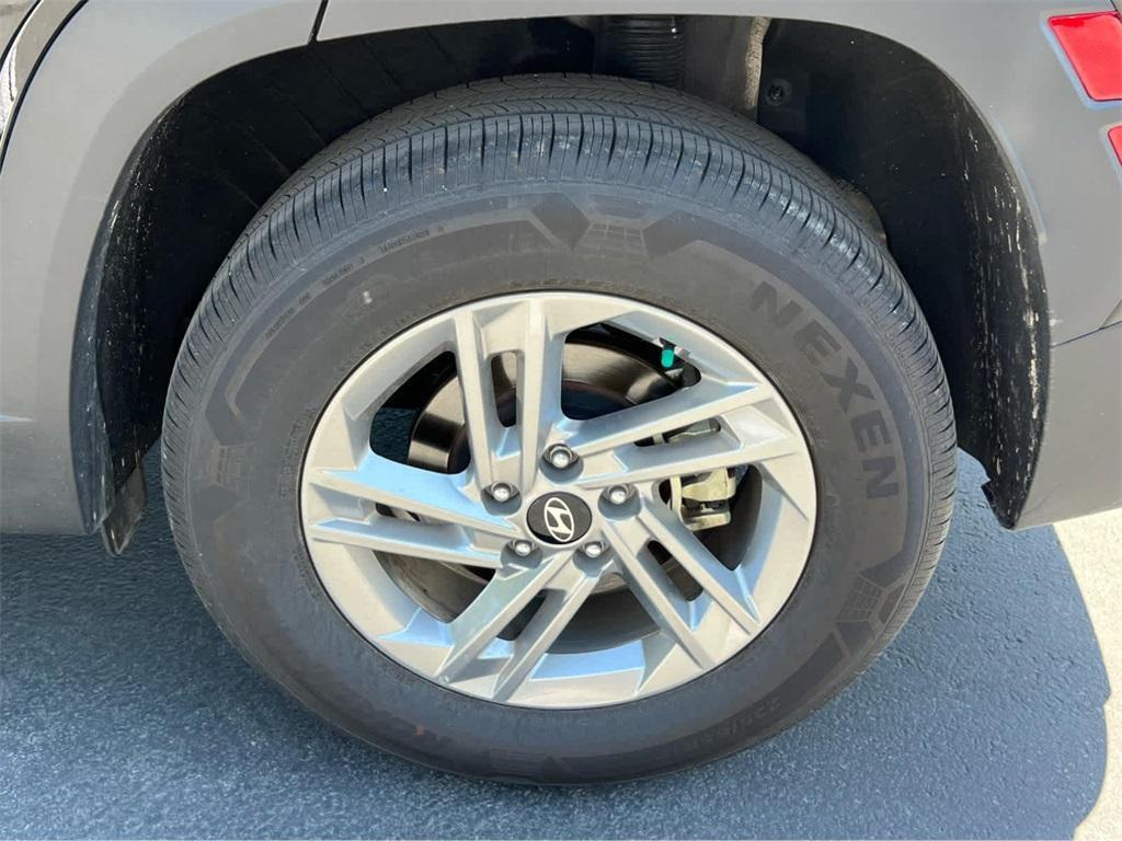 new 2025 Hyundai Tucson car, priced at $28,500