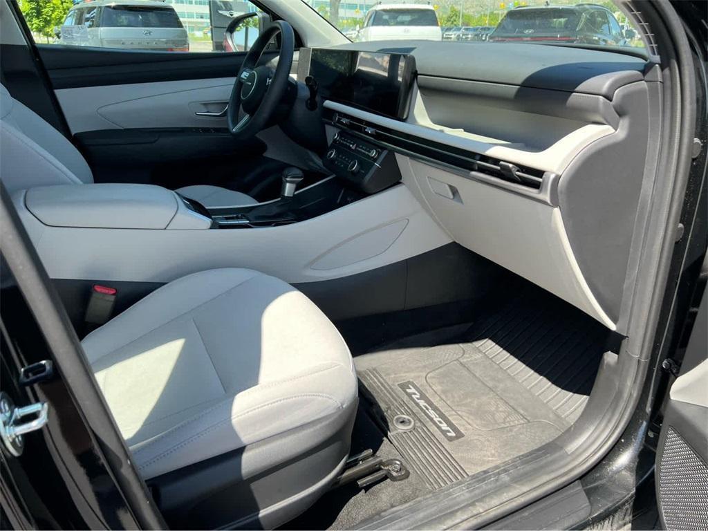 new 2025 Hyundai Tucson car, priced at $28,500