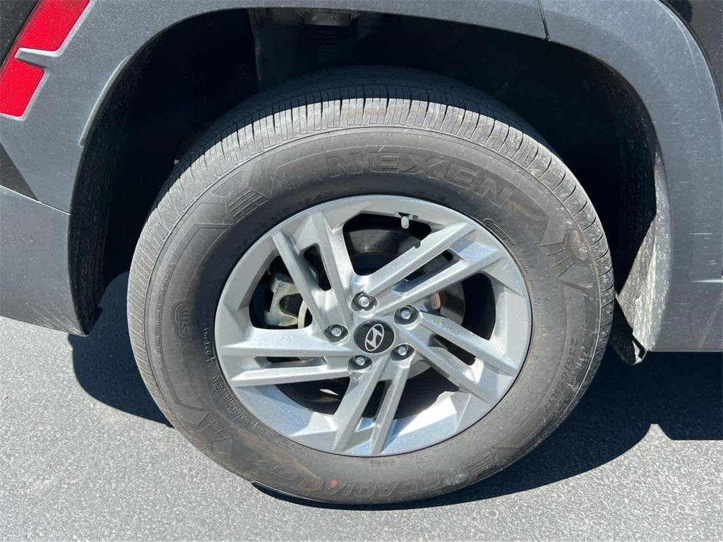 new 2025 Hyundai Tucson car, priced at $28,500