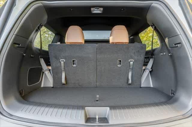 new 2025 Hyundai SANTA FE HEV car, priced at $45,725