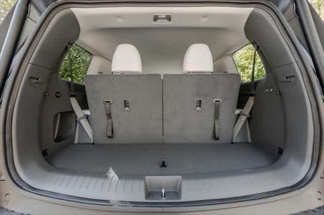 new 2025 Hyundai SANTA FE HEV car, priced at $41,210