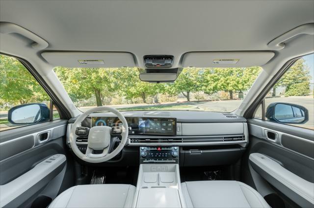 new 2025 Hyundai SANTA FE HEV car, priced at $41,660