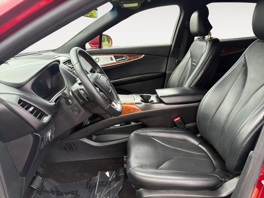 used 2019 Lincoln Nautilus car, priced at $21,562