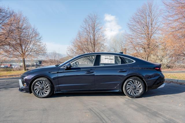 new 2025 Hyundai Sonata Hybrid car, priced at $39,120