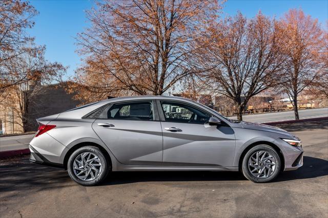 new 2025 Hyundai Elantra car, priced at $24,640