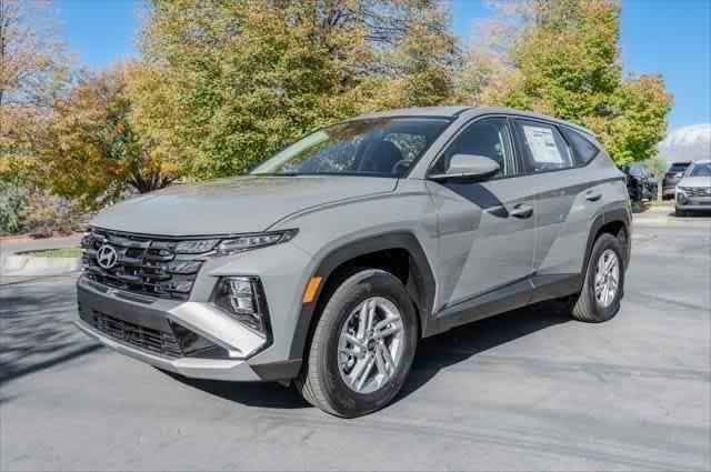 new 2025 Hyundai Tucson car, priced at $30,500