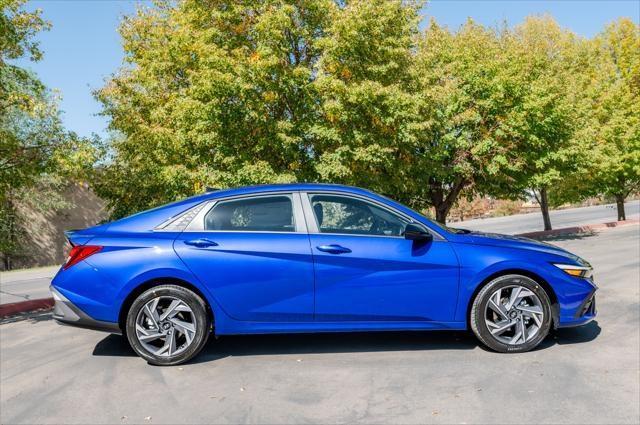 new 2025 Hyundai Elantra car, priced at $24,665