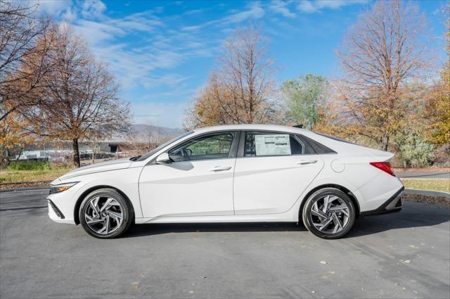 new 2025 Hyundai Elantra HEV car, priced at $31,560