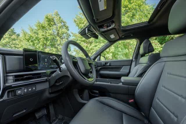 new 2025 Hyundai SANTA FE HEV car, priced at $50,294