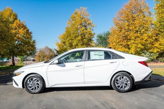 new 2024 Hyundai Elantra car, priced at $25,750