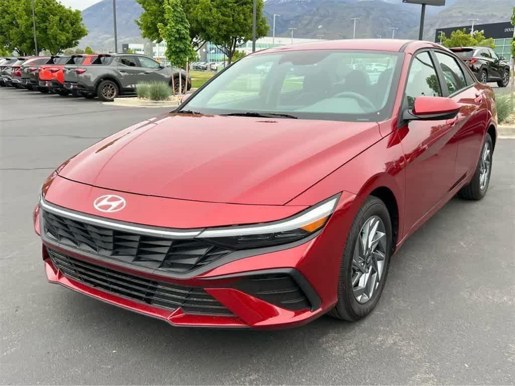 new 2024 Hyundai Elantra car, priced at $21,349