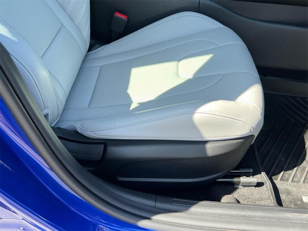 new 2025 Hyundai Elantra car, priced at $26,350