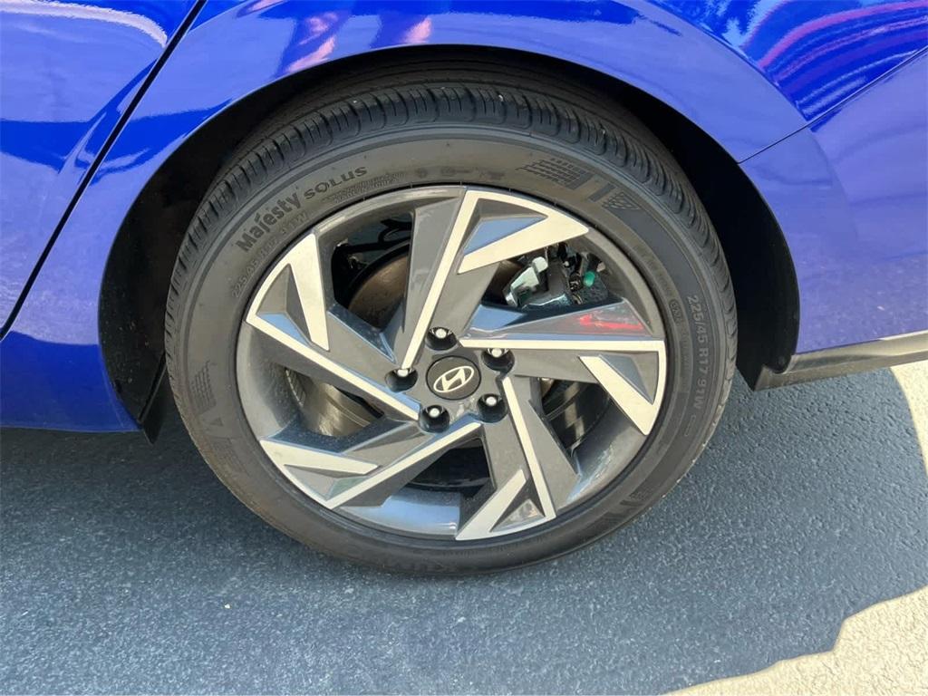 new 2025 Hyundai Elantra car, priced at $26,350