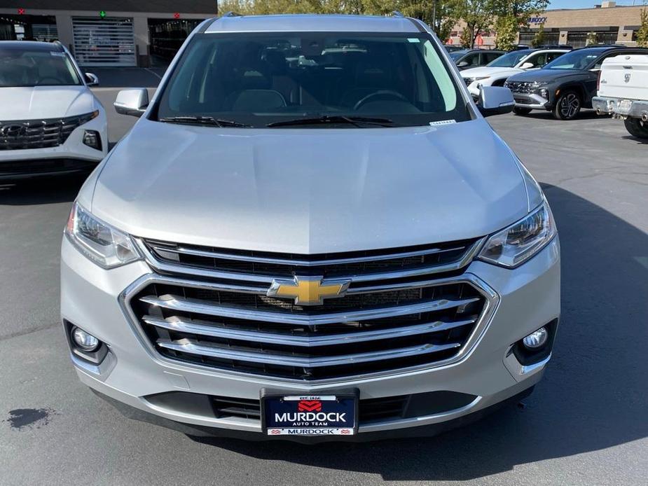 used 2021 Chevrolet Traverse car, priced at $34,818