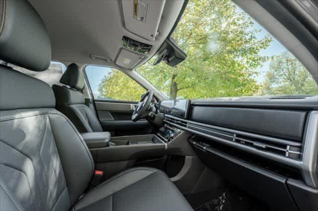 new 2025 Hyundai Santa Fe car, priced at $39,275