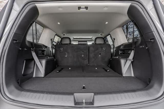 new 2025 Hyundai Santa Fe car, priced at $47,577