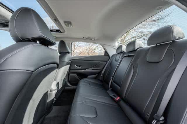 new 2025 Hyundai ELANTRA HEV car, priced at $27,655