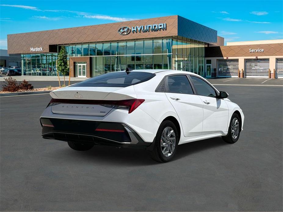 new 2025 Hyundai Elantra HEV car, priced at $28,905