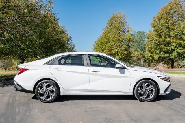 new 2025 Hyundai Elantra car, priced at $27,705