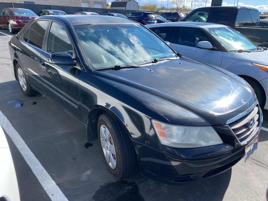 used 2009 Hyundai Sonata car, priced at $2,900