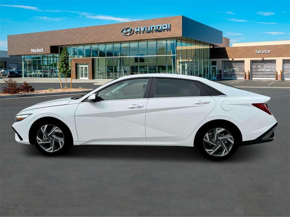 new 2025 Hyundai Elantra car, priced at $27,785