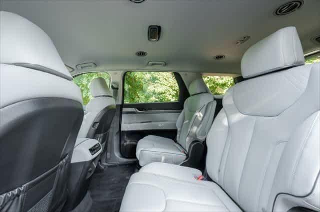 new 2025 Hyundai Palisade car, priced at $42,689