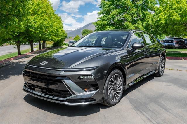 new 2025 Hyundai Sonata Hybrid car, priced at $32,715