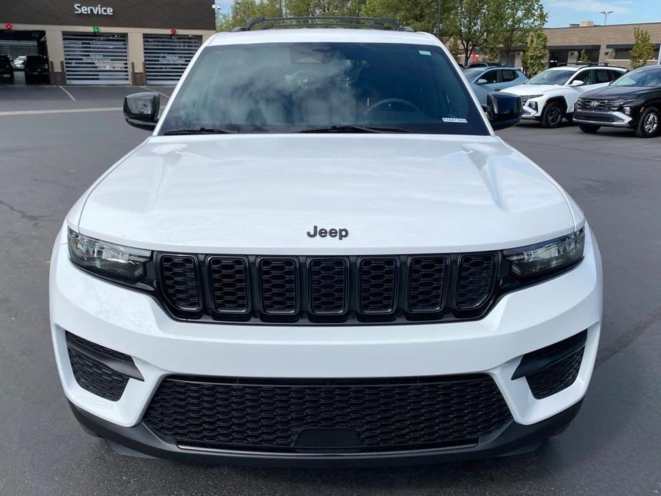 used 2023 Jeep Grand Cherokee car, priced at $35,744