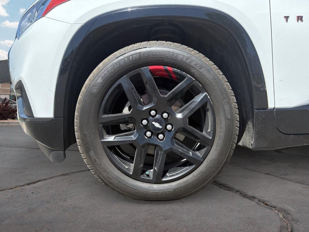used 2020 Chevrolet Traverse car, priced at $21,997