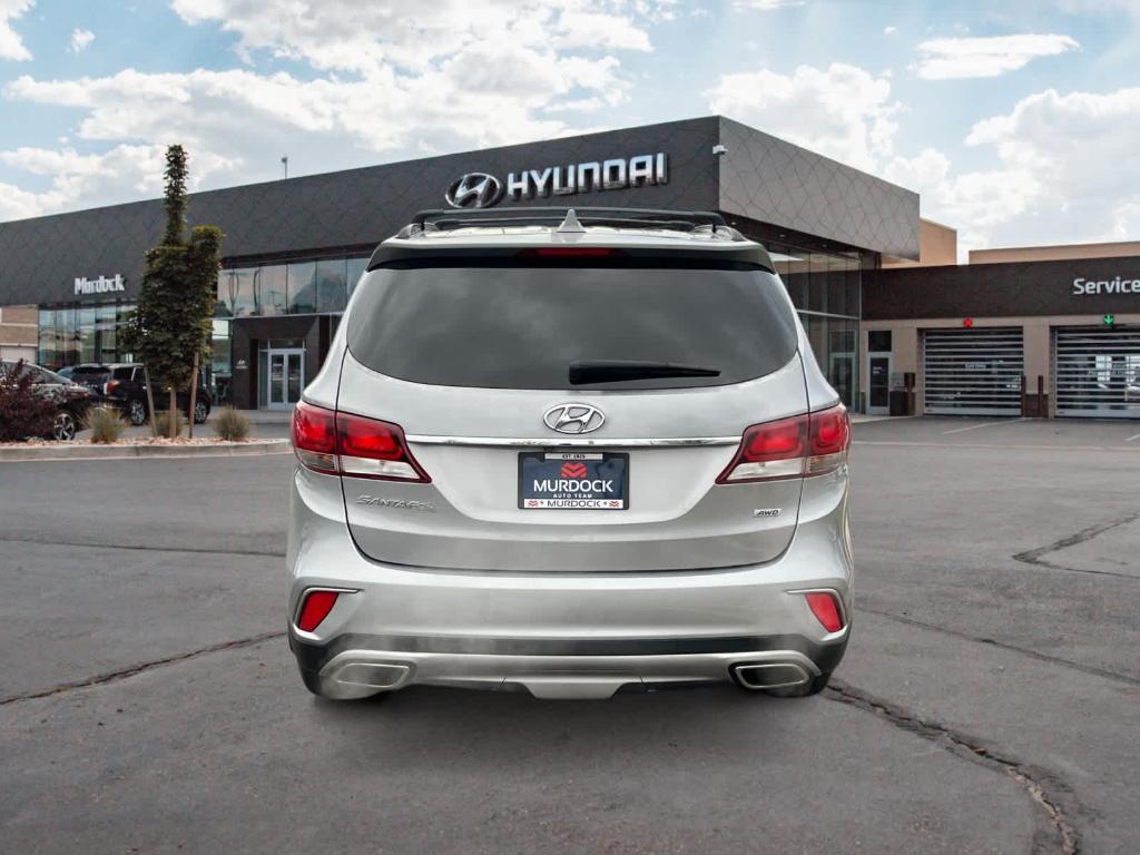 used 2018 Hyundai Santa Fe car, priced at $14,693